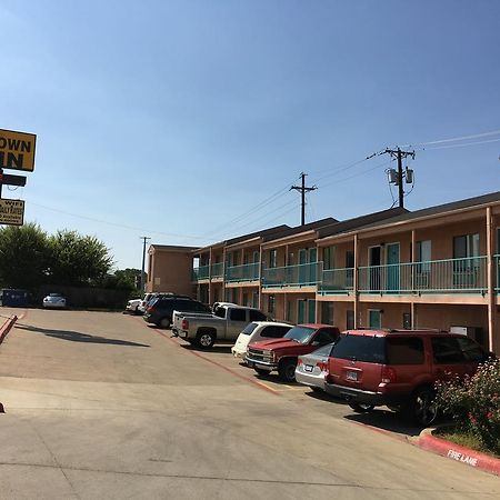 Crown Inn Grand Prairie Buitenkant foto