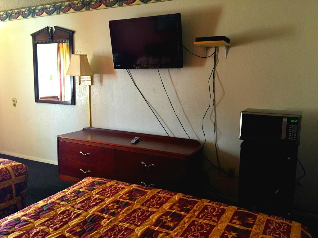 Crown Inn Grand Prairie Buitenkant foto