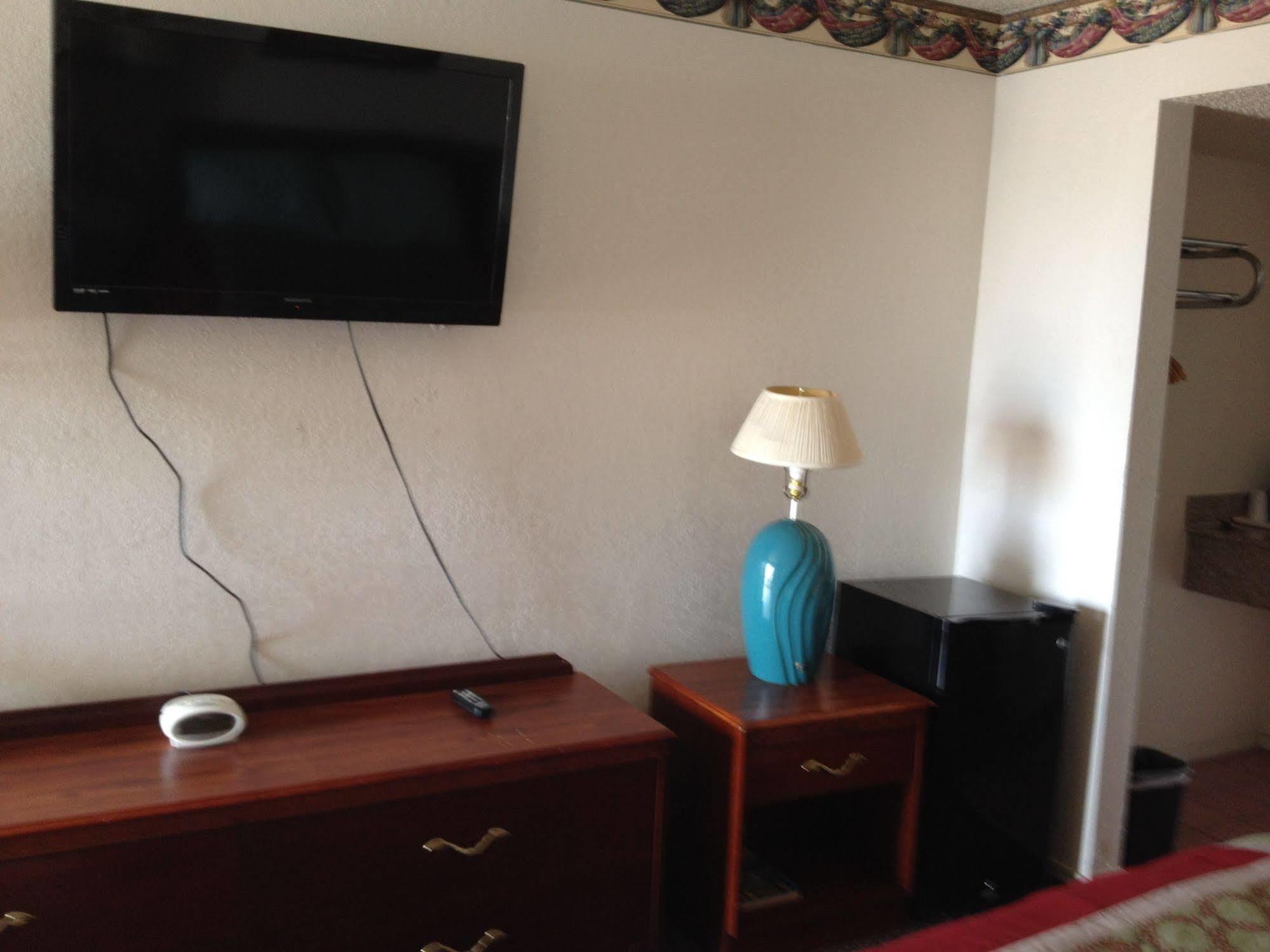 Crown Inn Grand Prairie Buitenkant foto